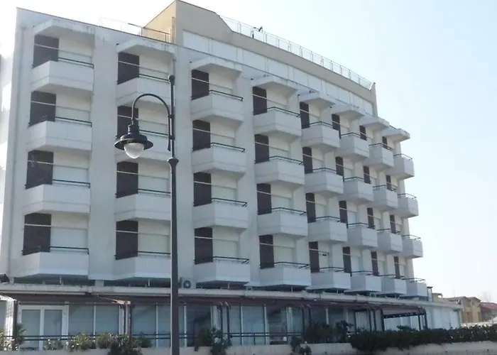 Hotel David