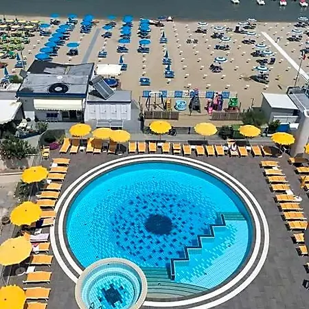 Hotel David