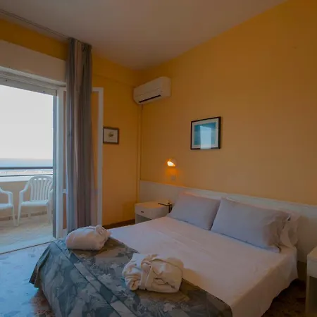 David Hotel 3*